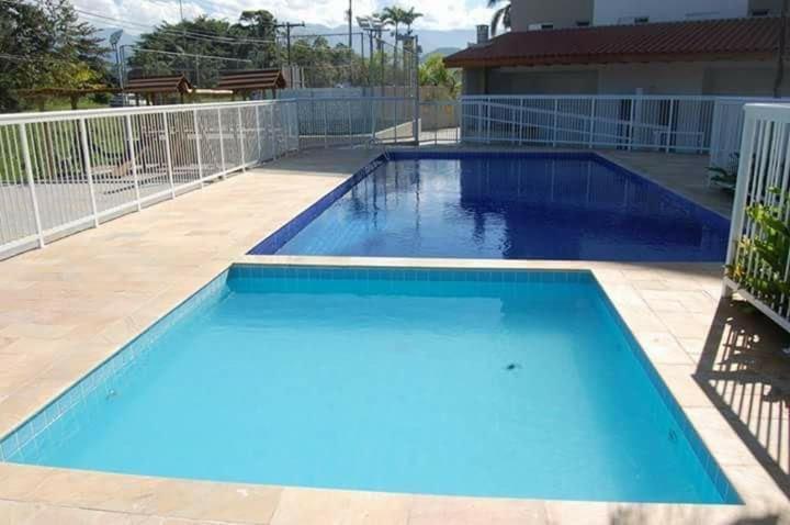 Apto Em Ubatuba Divisa Com A Praia De Itagua E Facil Acesso As Praias Fica Ao Lado Do Atacado Tenda Da Rodovia Rio Santos מראה חיצוני תמונה